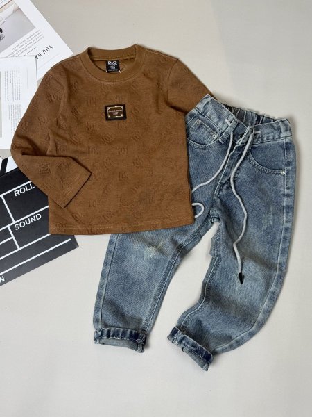 طقم ولادي DOLCE& GABBANA 2-10