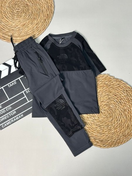 رمادي(اسود)