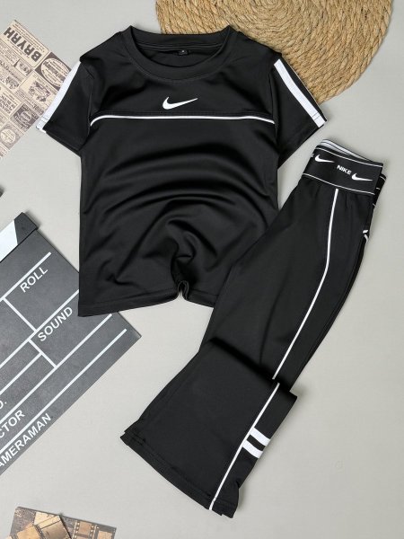 اسود ( ابيض )