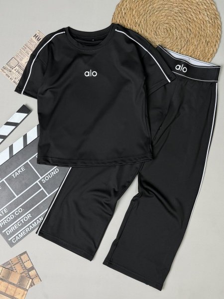 اسود ( ابيض )