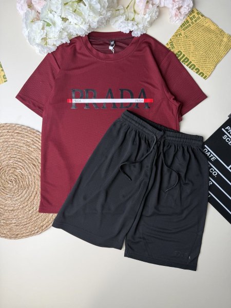 ترينج ولادي PRADA 12-20 محير