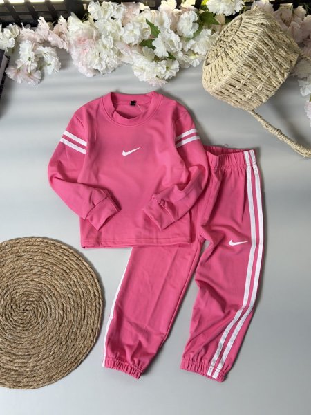ترينج nike بناتي ربيعي 2-10