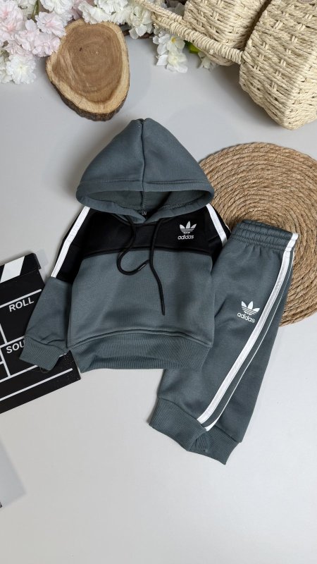 ترينج شتوي ولادي بيبي ADIDAS | 12-30M