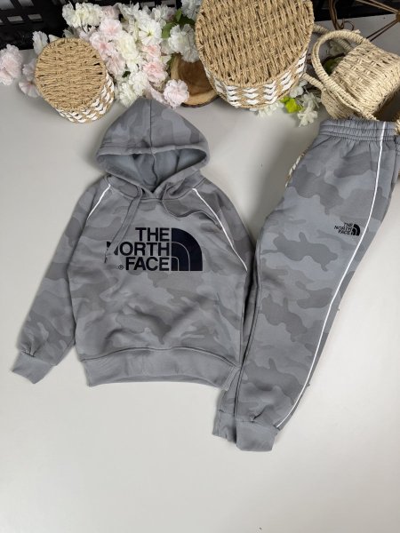 ترينج ولادي شتوي THE NORTH FACE 12-20