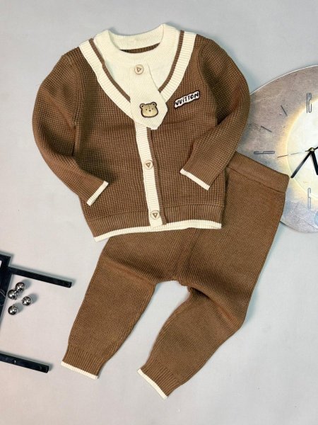 طقم بيبي صوف