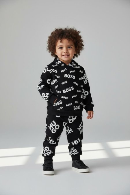 ترينج شتوي ولادي مبطن BOSS 12-30M