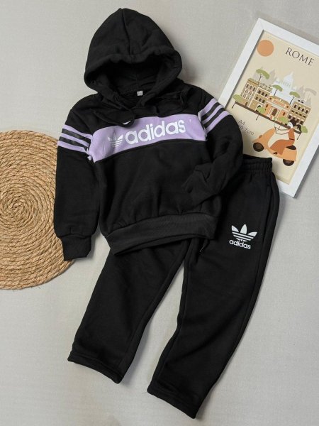 اسود و نهدي