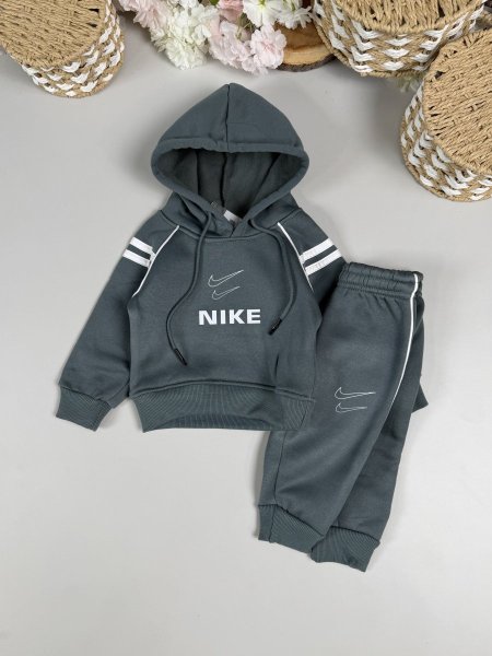 ترينج ولادي بيبي NIKE | 12-30 شهر