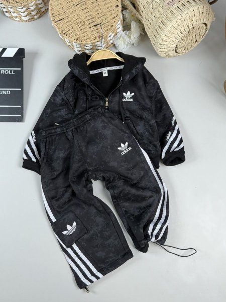 ترينج بناتي (Adidas)