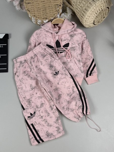 ترينج بناتي شتوي (Adidas)