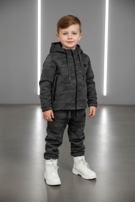 ترينج ولادي وتر بروف مبطن The North Face 3-7