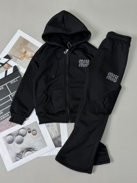 ترينج بناتي محير MIU MIU 12-18