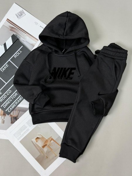 ترينج ولادي مبطن ثقيل NIKE 2-10